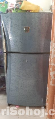 SHARP Refrigerator/ শার্প ফ্রিজ বিক্রয় হইবে